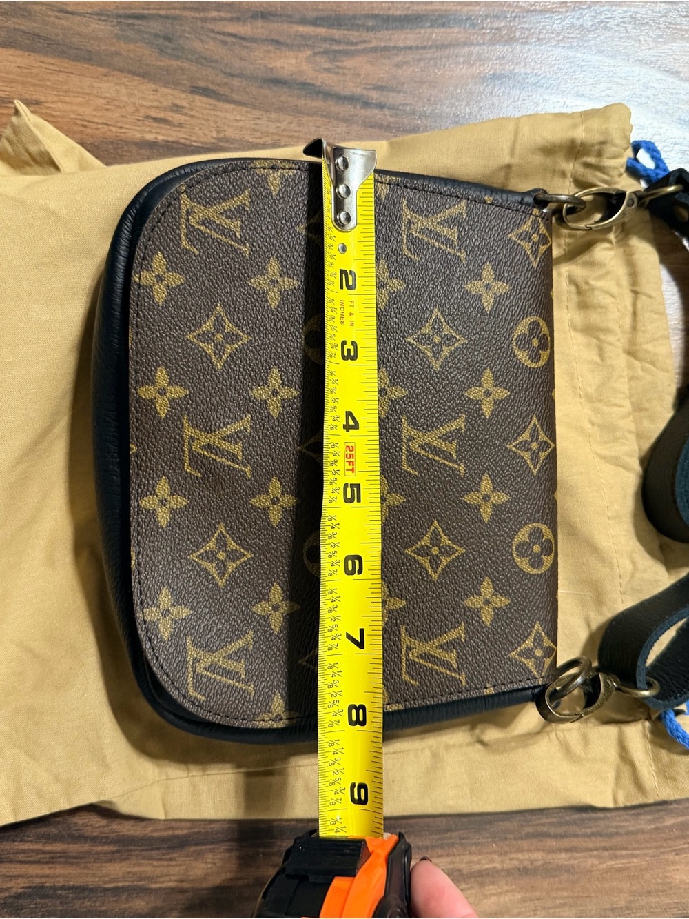 New Vintage Boho Louis Vuitton Monogram Odyssey Crossbody Bag in Black - Picture 4 of 6